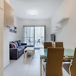 Cosy 1br Penthouse With Private Terrace In Gzira By 360 Estates * Sliema