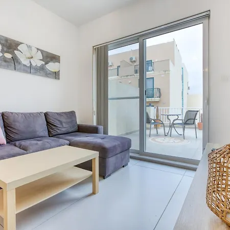 Apartamento Cosy 1br Penthouse With Private Terrace In Gzira By 360 Estates *