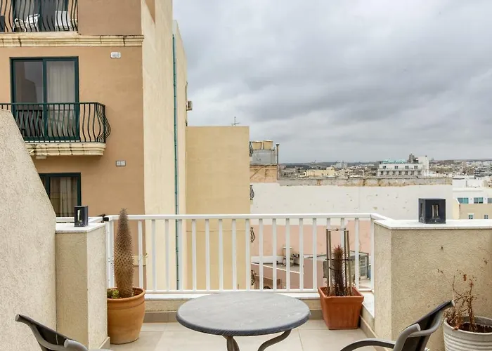 Cosy 1br Penthouse With Private Terrace In Gzira By 360 Estates Apartament *