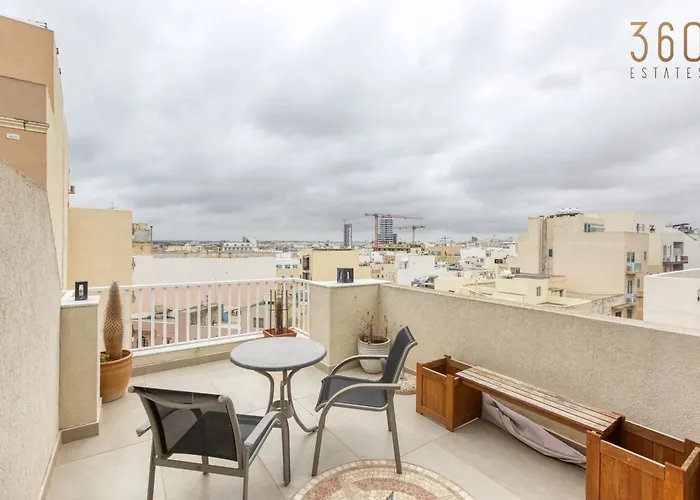 Cosy 1br Penthouse With Private Terrace In Gzira By 360 Estates Apartament *